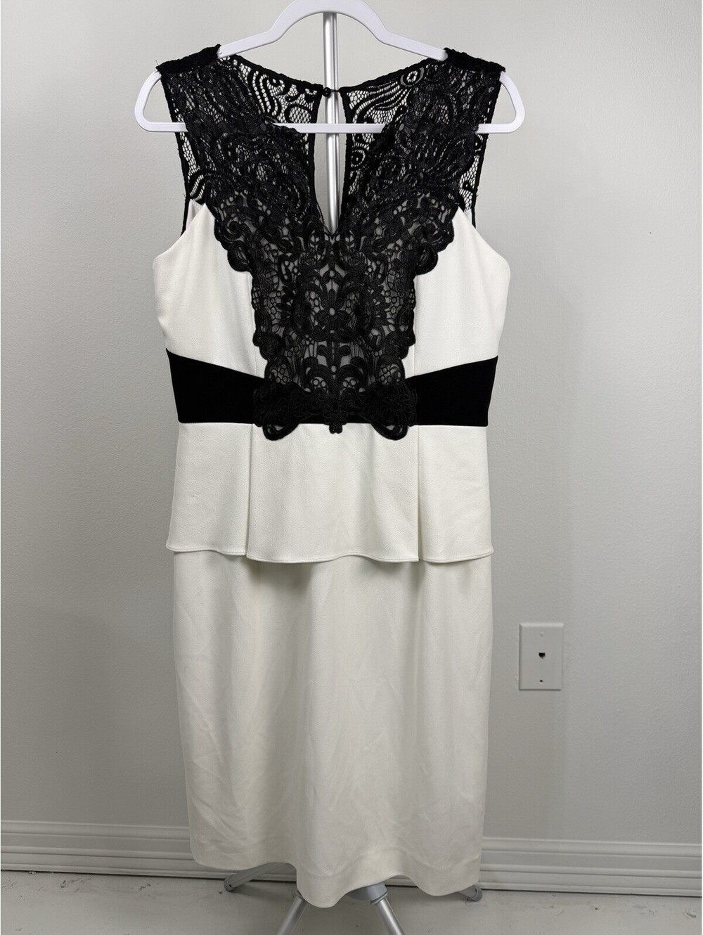Antonio Melani Ivory Black Lace Peplum Sheath Dress 10 Colorblock Cocktail Work